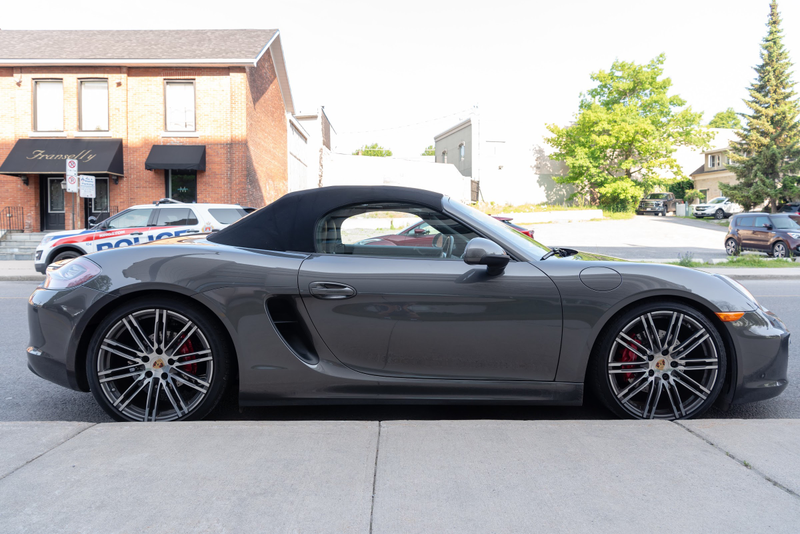 Illustration for article titled New Career, New Camera, New City: June 2019 Carspotting in Kingston, ON
